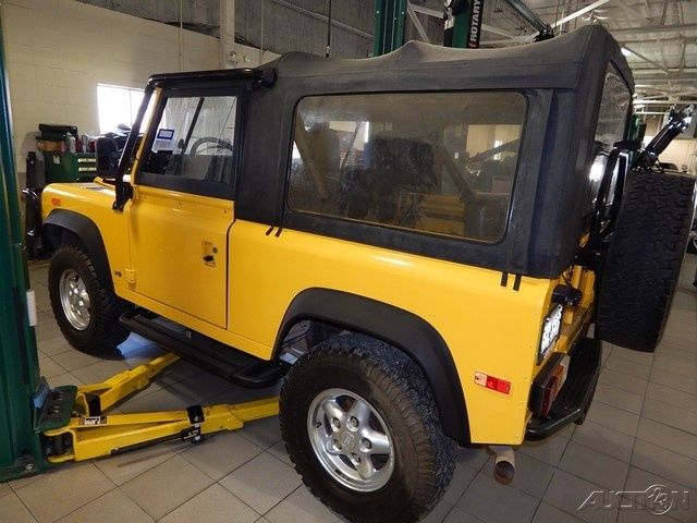 1994 Land Rover Defender Soft Top - photo 4