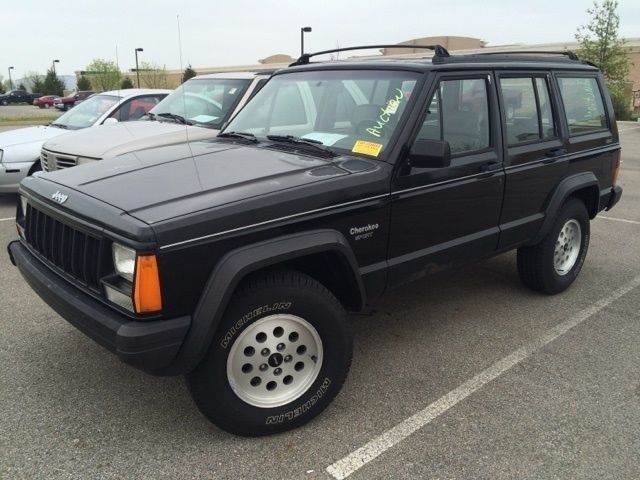 1994 Jeep Cherokee Sport - photo 3