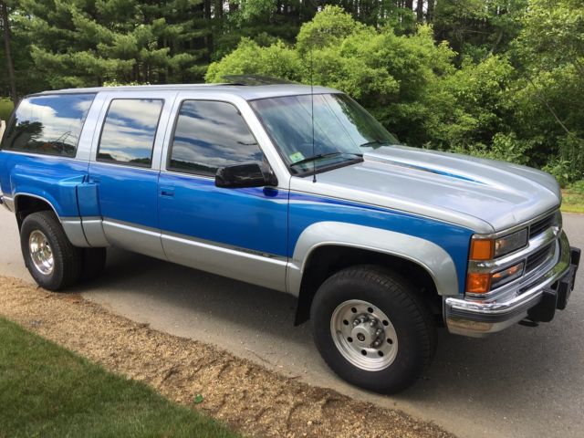 1994 Chevrolet Suburban - photo 4
