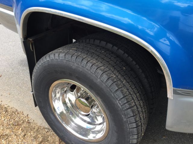 1994 Chevrolet Suburban - photo 7
