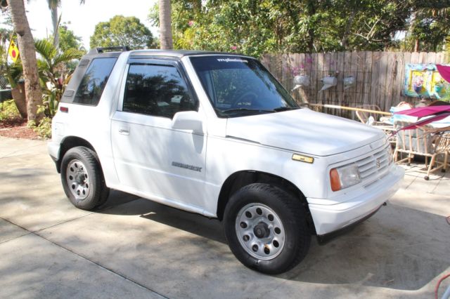 1994 Suzuki Sidekick 2 door HARTOP