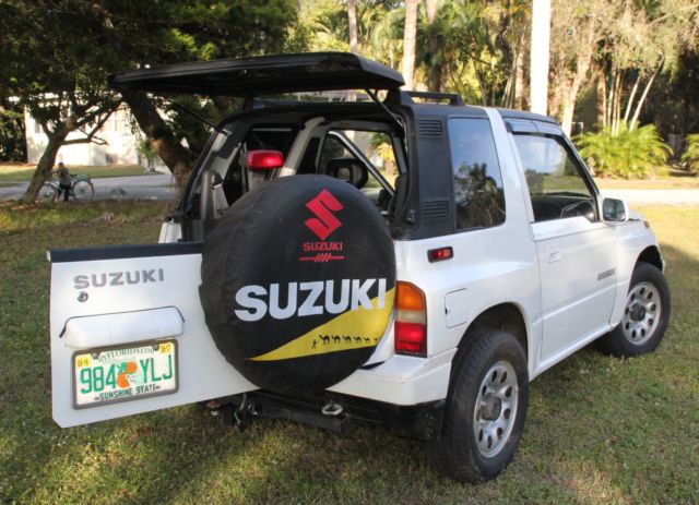 1994 Suzuki Sidekick 2 door HARTOP - photo 4