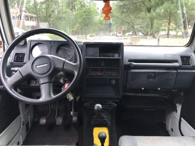 1994 Suzuki Samurai - photo 9