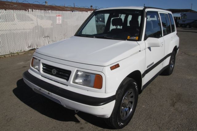 1994 Suzuki Sidekick JLX 4x4 Manual 4 Cylinder NO RESERVE 1994 Suzuki Sidekick JLX Sport Utility 4-Door