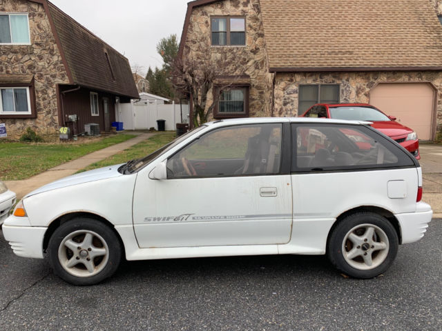 1994 Suzuki Swift GT - photo 2