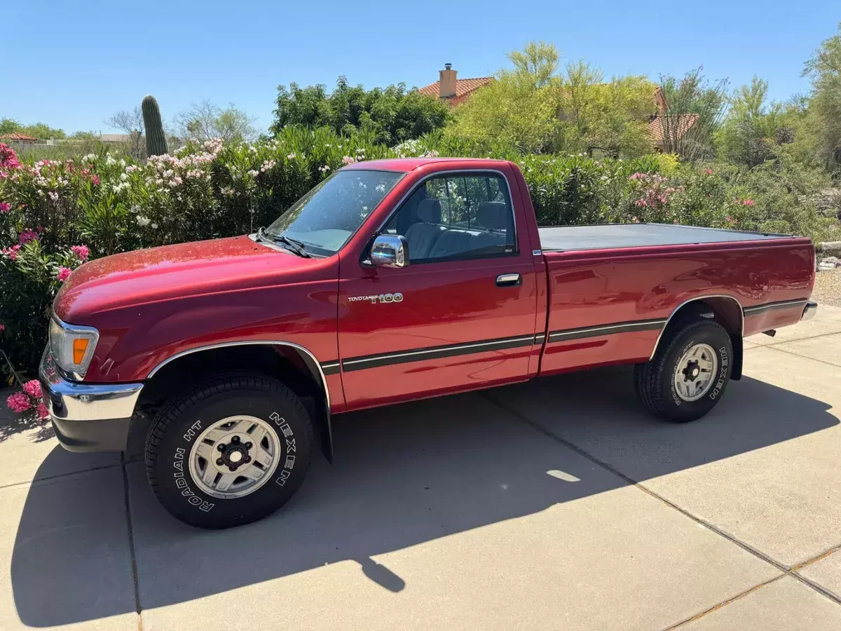 1994 Toyota 100 Single cab, long bed, 4wd, automatic comes with tonneau cover 1994 Toyota T100