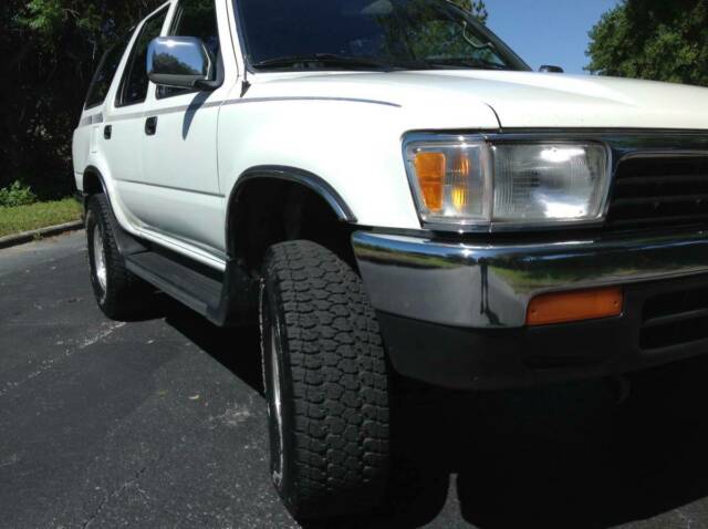 1994 Toyota 4Runner SR5 3.0 V6 ONE OWNER FL TRUCK - photo 3