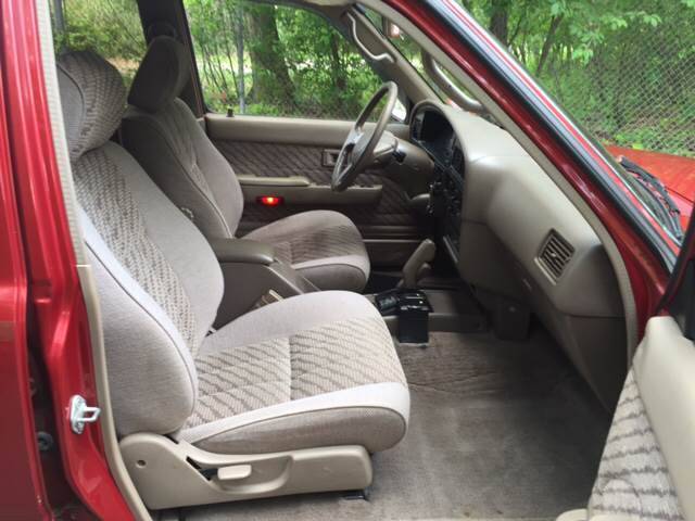 1994 Toyota 4Runner SR5 V6 4dr 4WD SUV - No Reserve! - photo 7