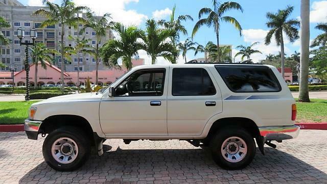 1994 Toyota 4Runner SR5 4WD 4x4 - photo 11
