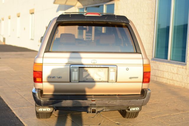 1994 Toyota 4Runner -- - photo 8