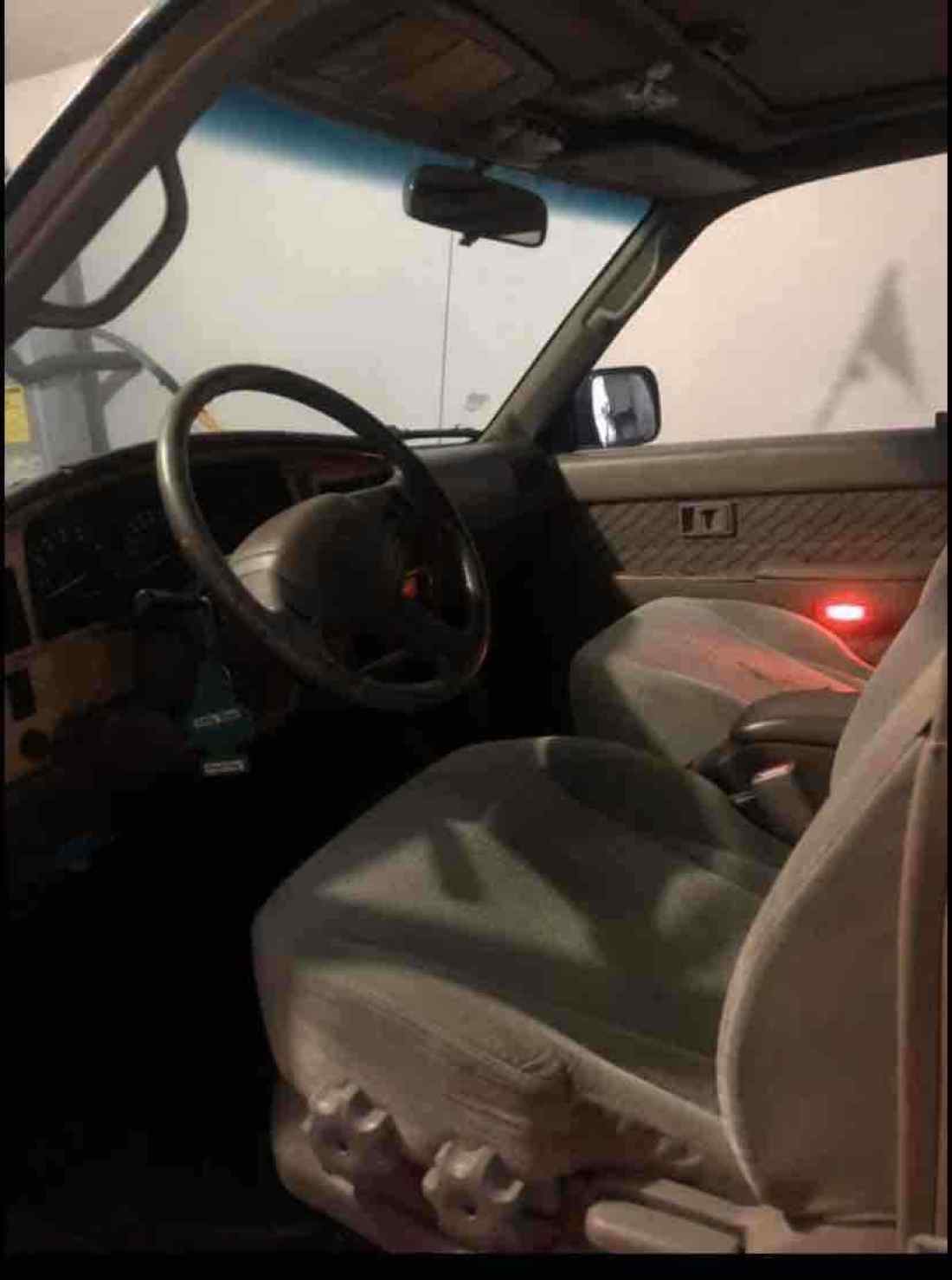 1994 Toyota 4Runner VN39 SR5 - photo 5