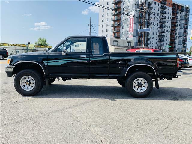 1994 Toyota 4WD Pickups SR5 52,674 Miles Black V6 Cylinder Engine 3.0L/180 Manu 1994 Toyota 4WD Pickups SR5