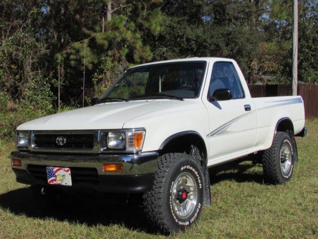 1994 Toyota Pickup - photo 3