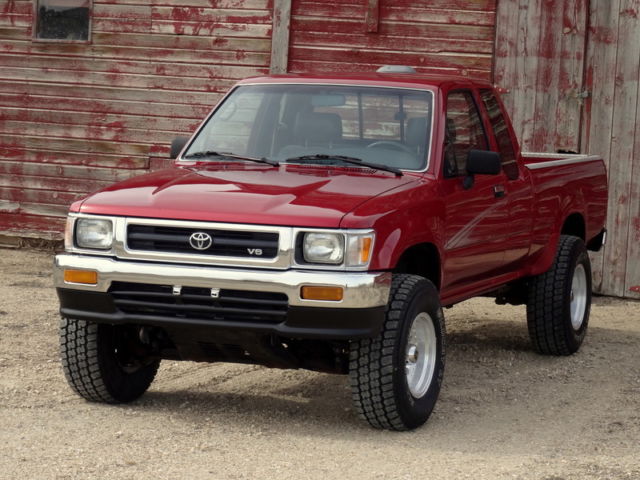 1994 Toyota 4x4 pickup, Extended cab. 47,000 original miles. Loaded 1994 Toyota Other DLX