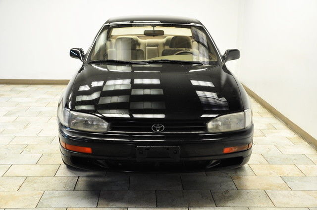 1994 Toyota Camry LE - photo 2