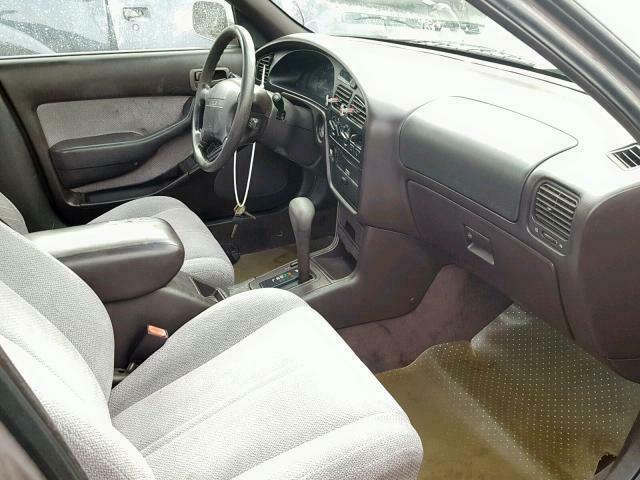 1994 Toyota Camry LE - photo 2