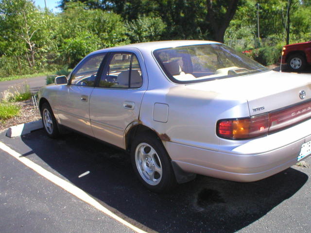 1994 Toyota Camry LE 2.2l 4cyl automatic runs and drive great 1994 Toyota Camry