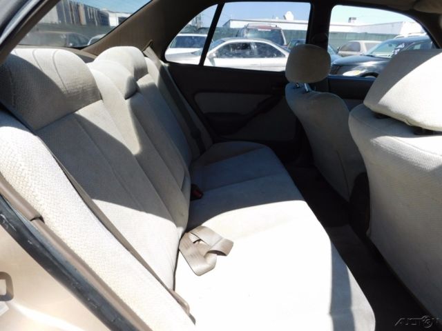 1994 Toyota Camry LE - photo 12