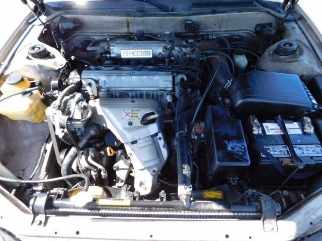 1994 Toyota Camry LE - photo 9