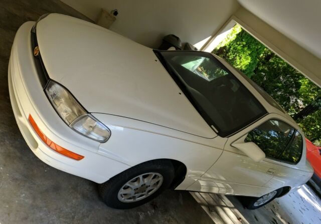 1994 Toyota Camry LE 37,640 Miles 4-Cylinder Automatic 2-Door White No Rust 1994 Toyota Camry LE