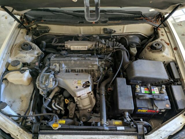 1994 Toyota Camry LE - photo 6