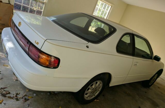 1994 Toyota Camry LE - photo 7