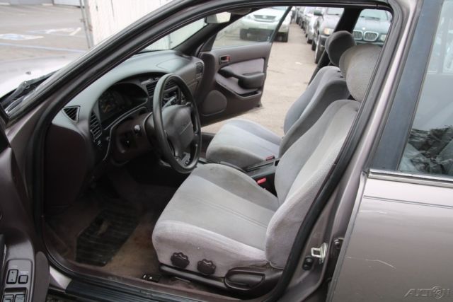 1994 Toyota Camry LE - photo 10