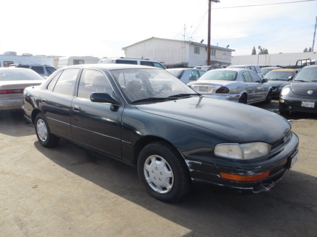 1994 Toyota Camry LE Sedan 4-Door 2.2L NO RESERVE 1994 Toyota Camry LE Sedan 4-Door