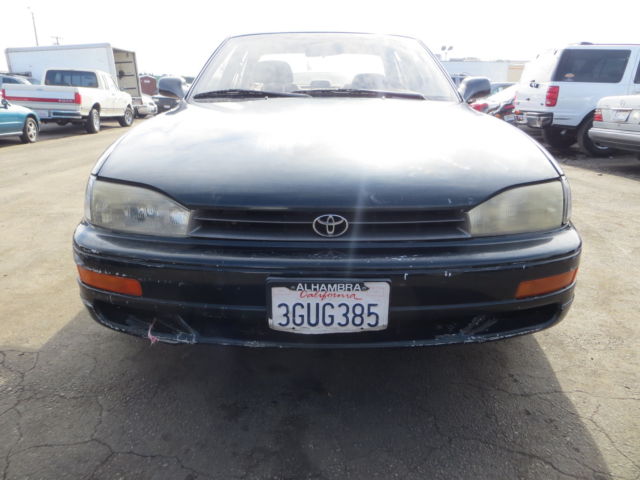 1994 Toyota Camry LE Sedan 4-Door - photo 11