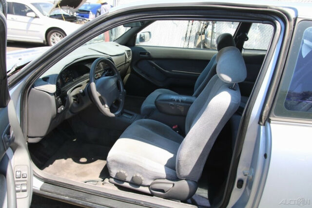 1994 Toyota Camry LE V6 - photo 10