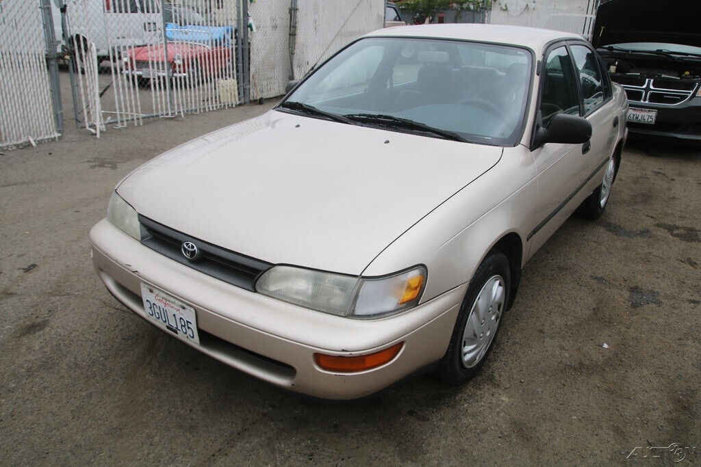 1994 Toyota Corolla DX - photo 2