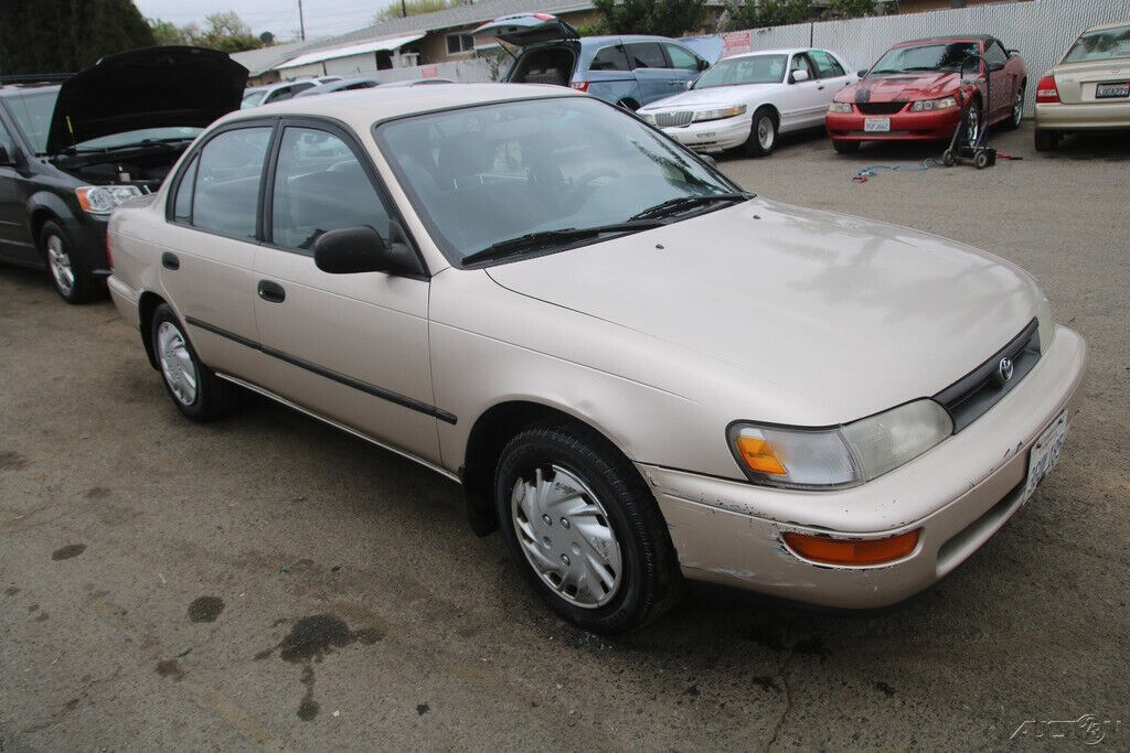 1994 Toyota Corolla DX - photo 8