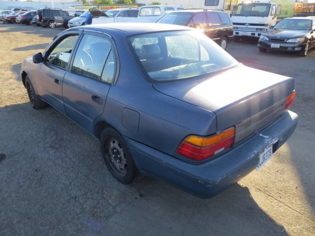 1994 Toyota Corolla Standard - photo 2