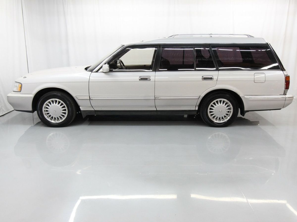 1994 Toyota Crown - photo 5