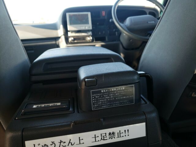 1994 Toyota Hiace - photo 4