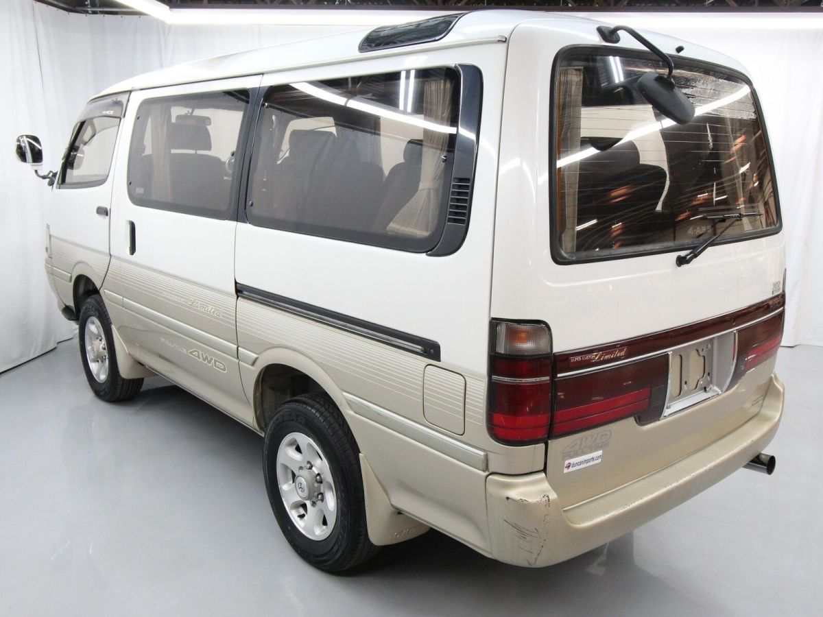 1994 Toyota HiAce S Custom 4WD - photo 6