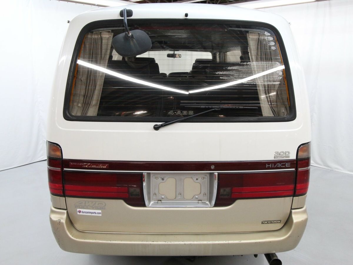 1994 Toyota HiAce S Custom 4WD - photo 7