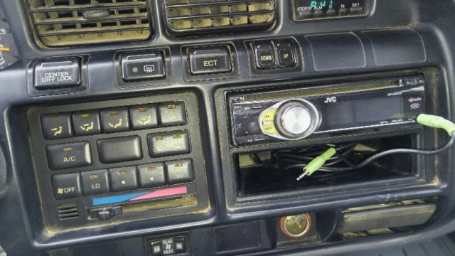 1994 Toyota Land Cruiser - photo 9