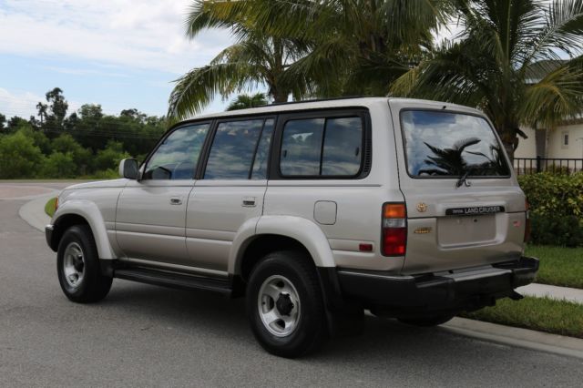 1994 Toyota Land Cruiser Collector Edition - photo 3