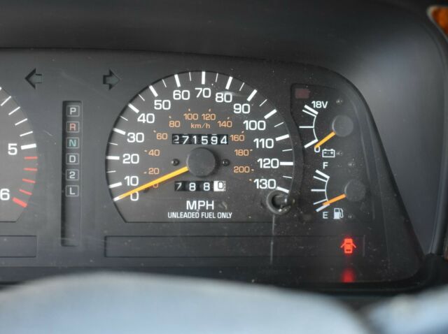 1994 Toyota Land Cruiser limited - photo 3