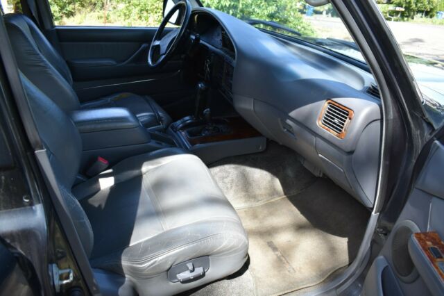 1994 Toyota Land Cruiser limited - photo 6