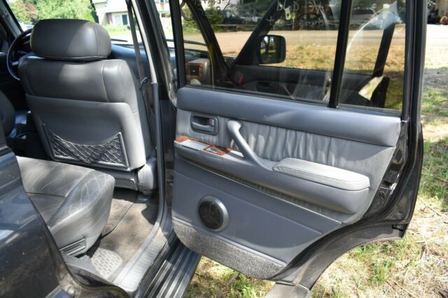 1994 Toyota Land Cruiser limited - photo 8