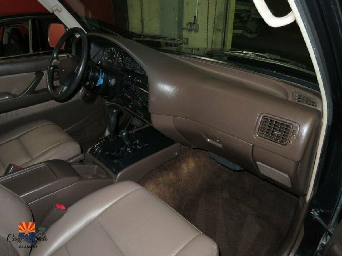 1994 Toyota Land Cruiser 4dr Wagon - photo 3
