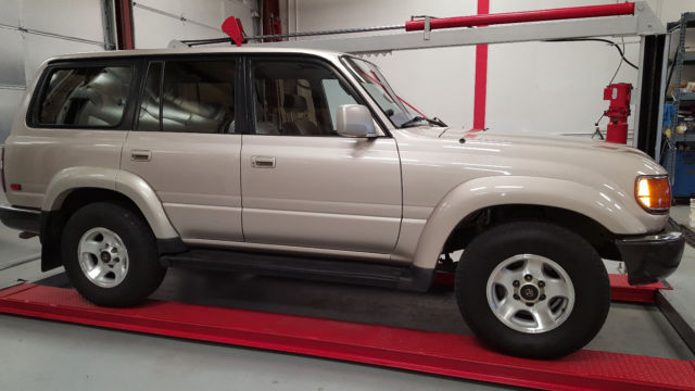 1994 Toyota Land Cruiser Luxury Edition - photo 4