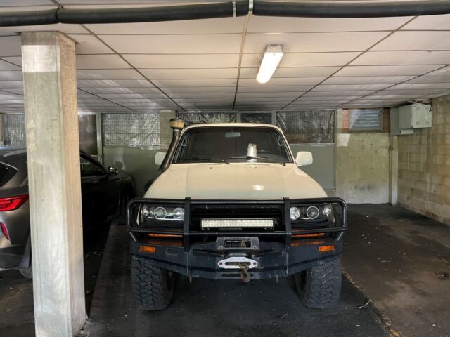 1994 Toyota Land Cruiser - photo 8