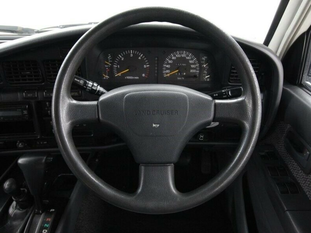 1994 Toyota Land Cruiser GXL - photo 10