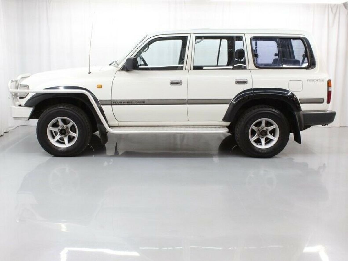 1994 Toyota Land Cruiser GXL - photo 4