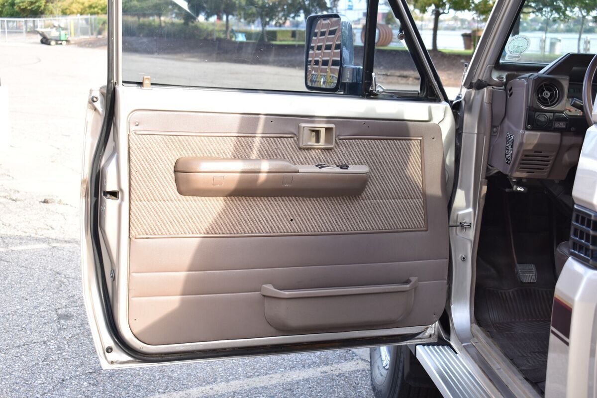 1994 Toyota Land Cruiser - photo 13