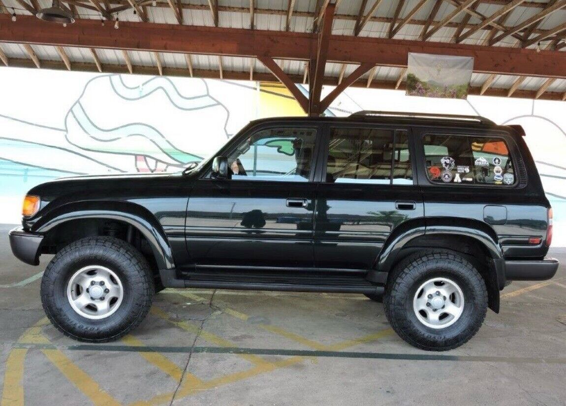1994 Toyota Land Cruiser DJ81 - photo 2