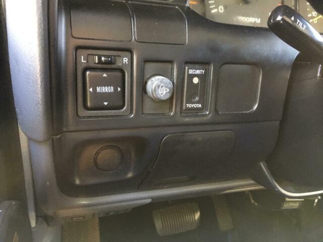 1994 Toyota Land Cruiser - photo 11